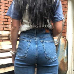 BDG medium wash high waisted mom/boyfriend jeans